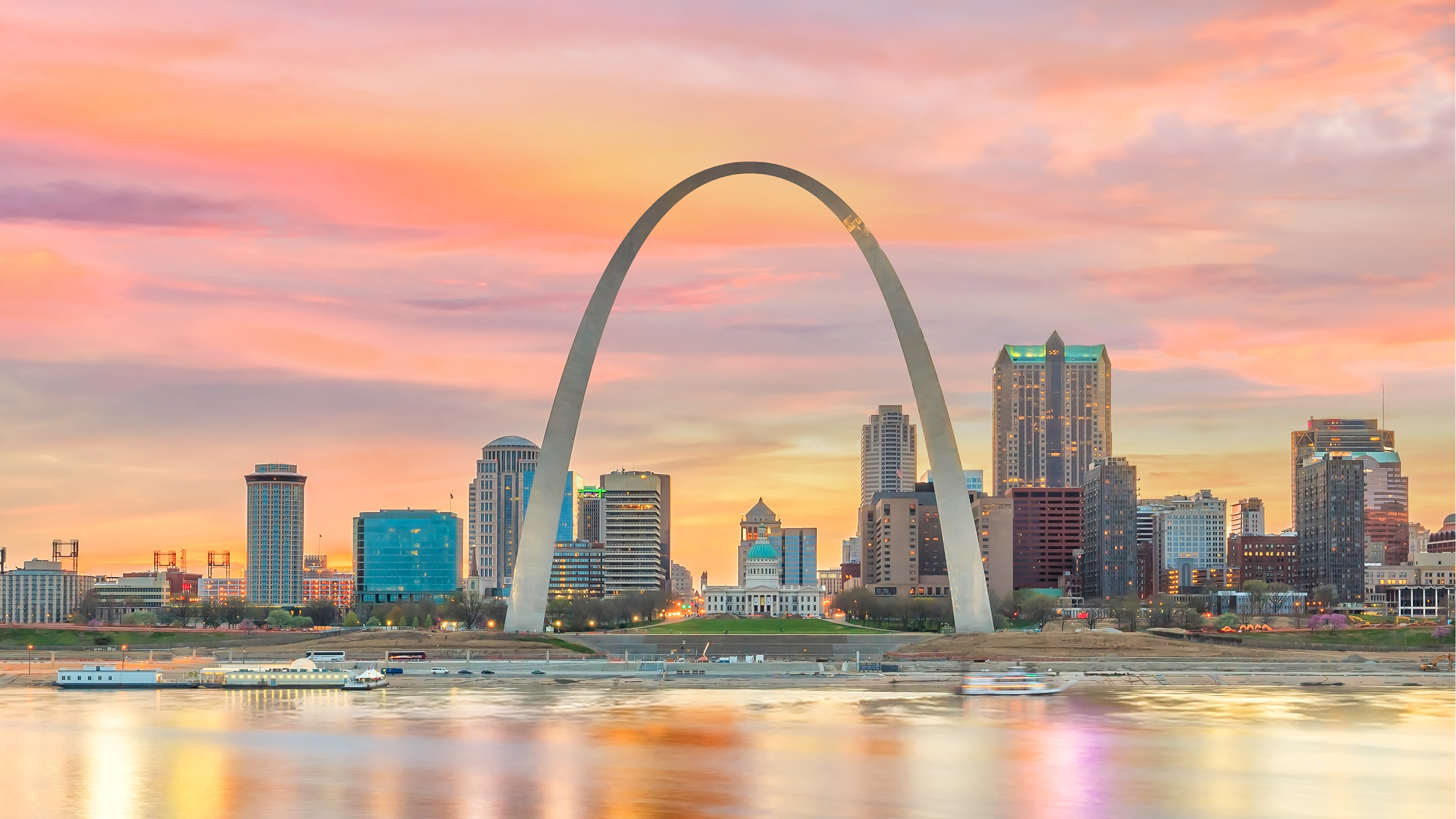 St. Louis skyline representing the Missouri rental market shift in 2025